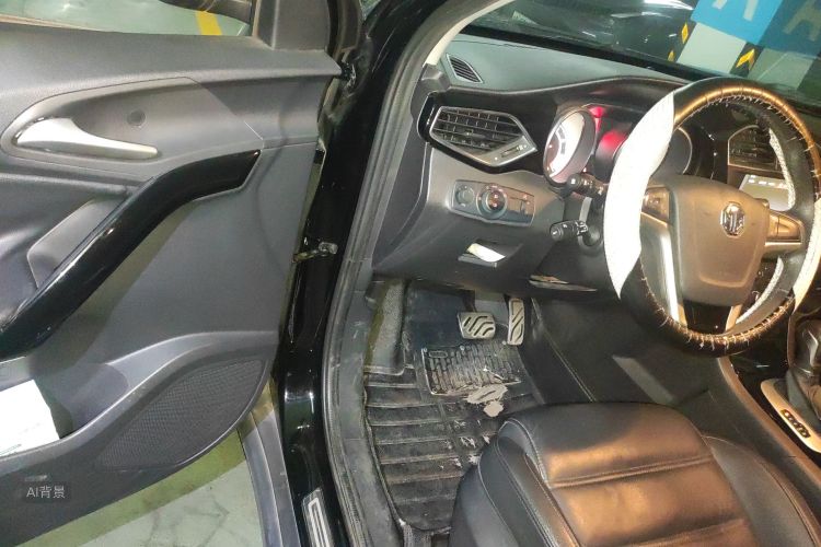 MG GS 2015 car image #18