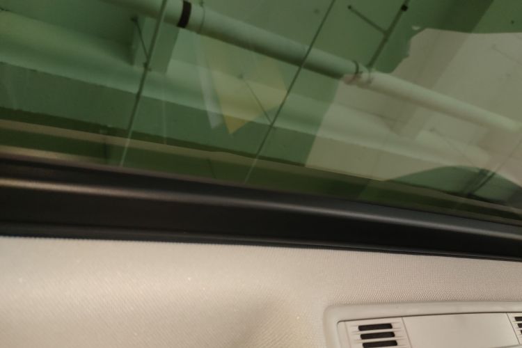 Volkswagen T-Cross 2021 car image #18