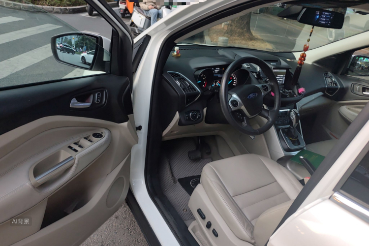 Ford Kuga 2013 #18 Ford Kuga 2013 car image #18