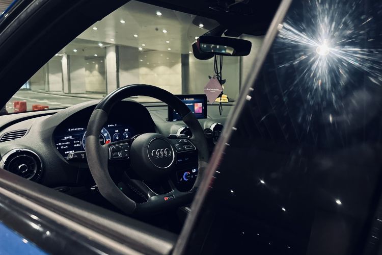 Audi RS 3 2019 car image #18