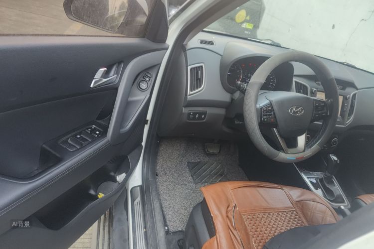 Hyundai ix25 2015 car image #18