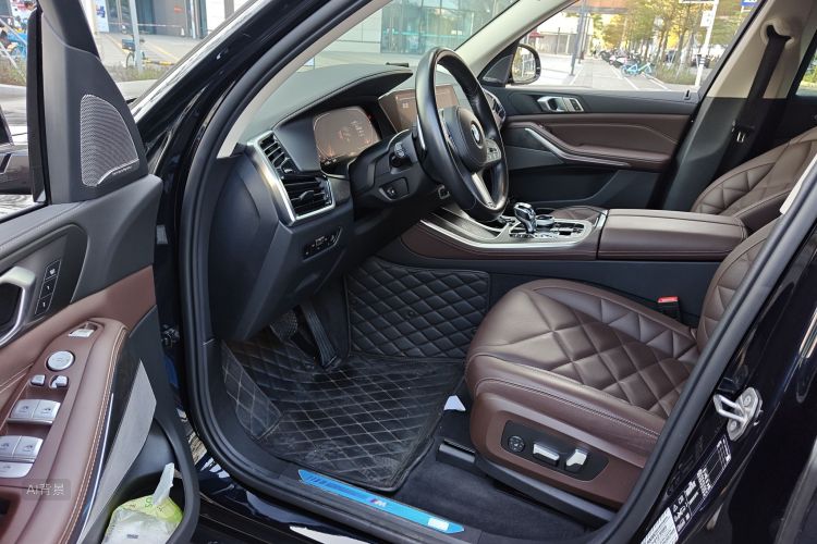 BMW X5 2022 صورة سيارة #18