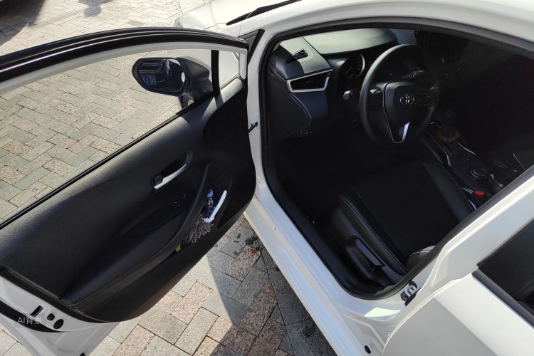 Toyota Corolla 2023 car image #18