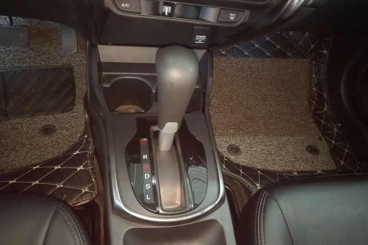 Honda Gienia 2018 car image #18