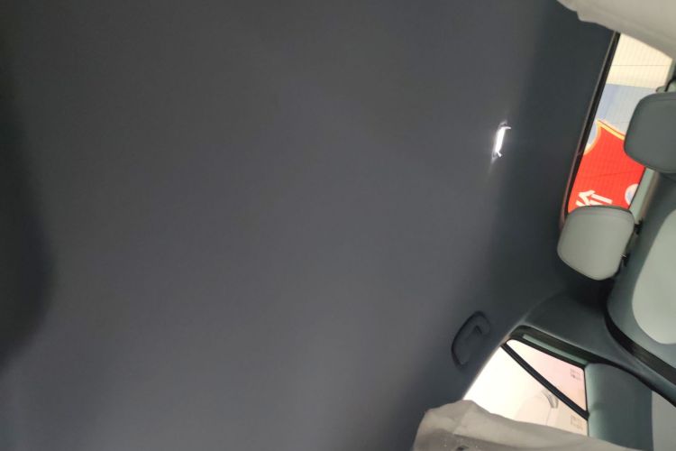 MG 4 EV 2025 immagine di auto #18