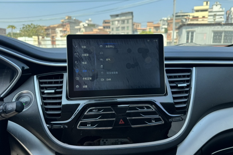 Soueast DX7 2019 car image #18