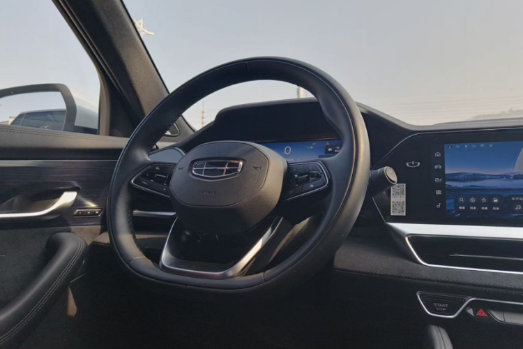 GEELY Monjaro 2022 صورة سيارة #18