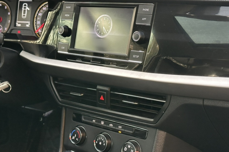 Volkswagen Lavida 2019 #18 Volkswagen Lavida 2019 car image #18
