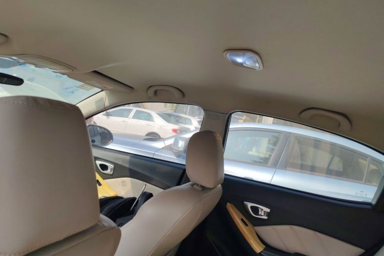 GAC Trumpchi GA3S 2016 #18 GAC Trumpchi GA3S 2016 imagem de carro #18