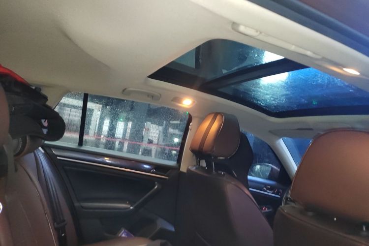 Volkswagen C-Trek 2017 immagine di auto #18