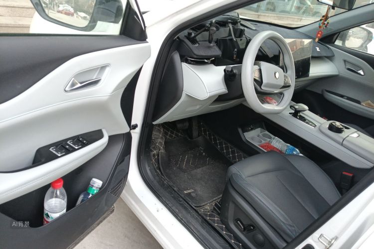 Changan UNI-Z PHEV 2025 car image #18