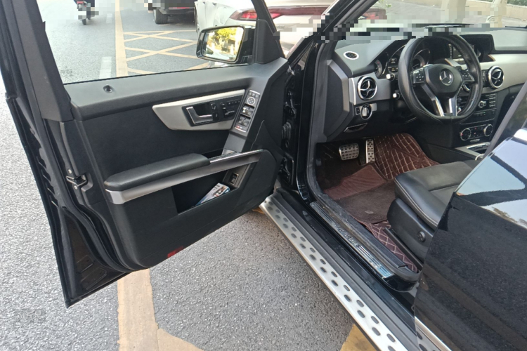 Mercedes-Benz GLK Class 2015 car image #18