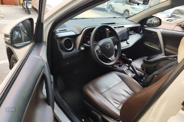 Toyota RAV4 2019 #18 Toyota RAV4 2019 car image #18