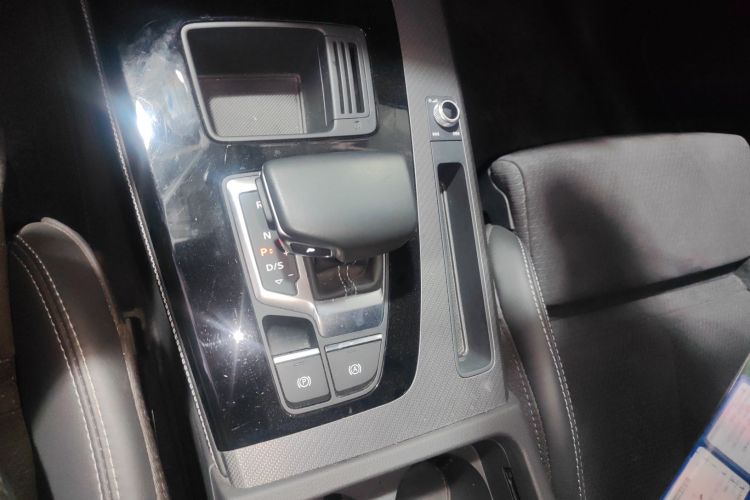 Audi Q5L Sportback 2023 #18 Audi Q5L Sportback 2023 car image #18