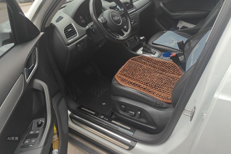 Audi Q3 2017 #18 Audi Q3 2017 car image #18
