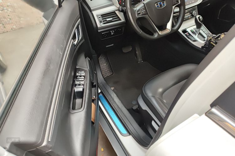 GEELY Emgrand GS 2018 car image #18