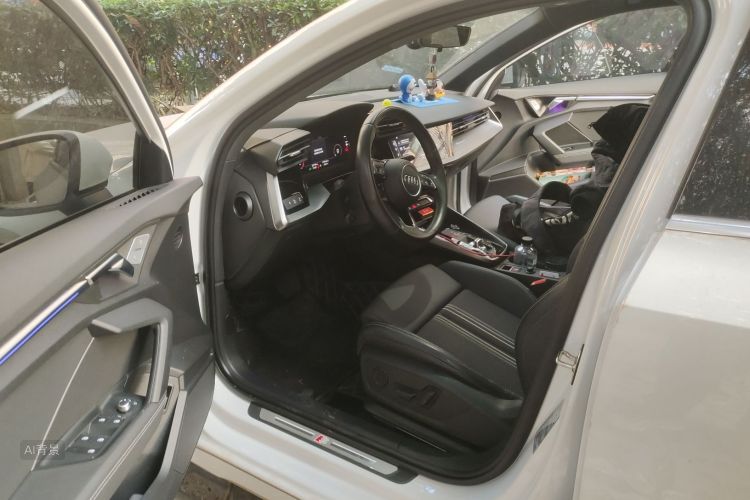 Audi A3 2021 immagine di auto #18