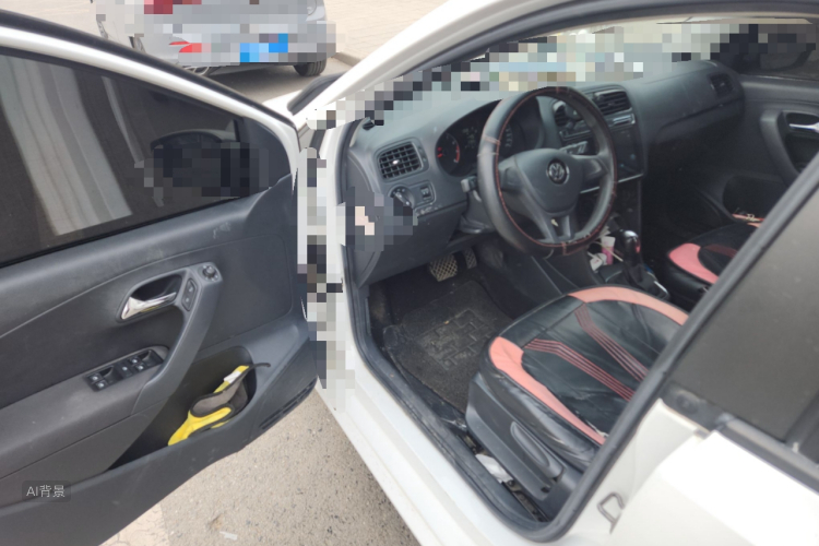 Polo 2019 car image #18