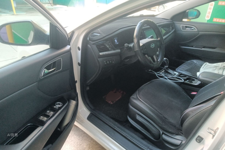 Hyundai Mistra 2017 car image #18