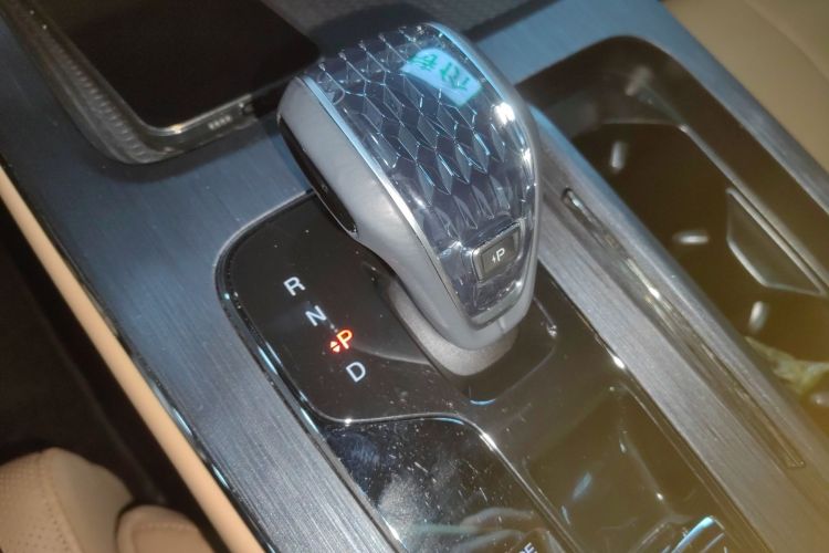 GAC Trumpchi ES9 2023 car image #18