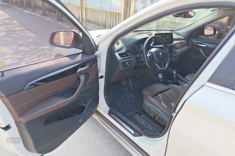 BMW X1 New Energy 2020 #18 BMW X1 New Energy 2020 car image #18