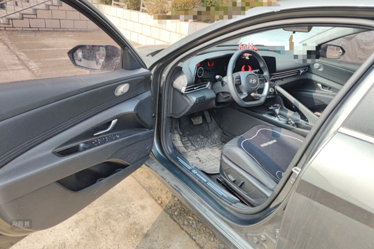 Hyundai Elantra 2023 car image #18