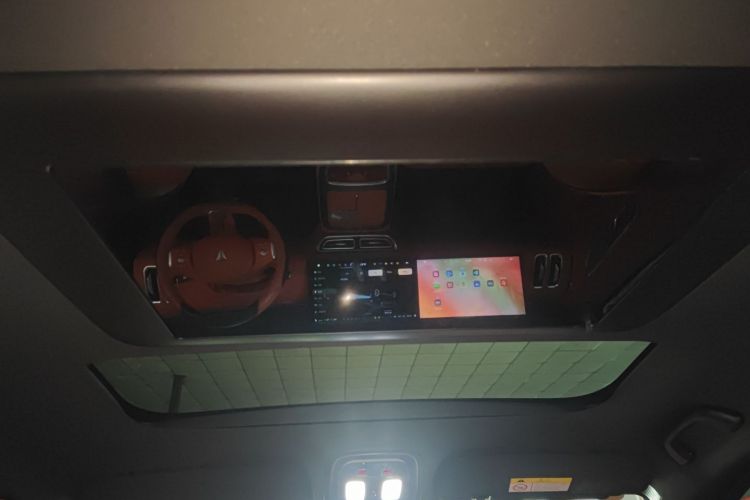 Deepal S09 2025 car image #18