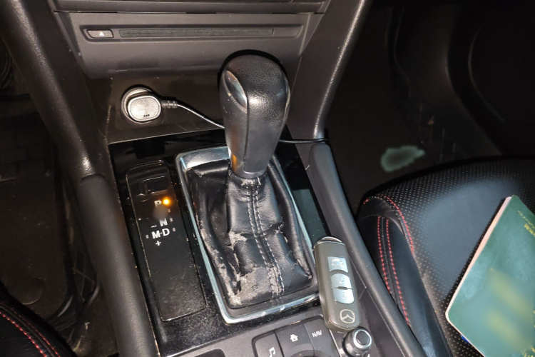 Mazda 3 Axela 2017 car image #18