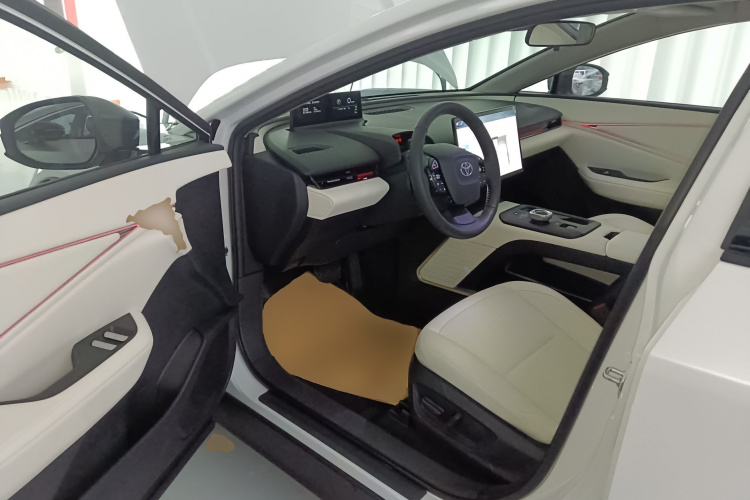 Toyota bZ5 2025 #18 Toyota bZ5 2025 car image #18