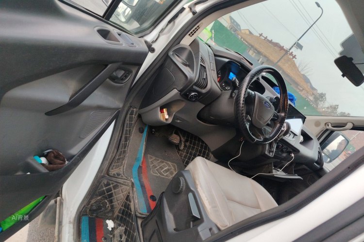 Ford Transit 2020 car image #18