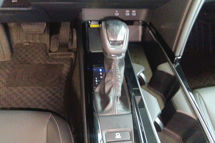 Toyota Camry 2024 #18 Toyota Camry 2024 car image #18