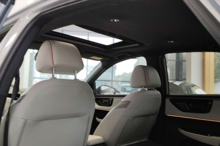 Honda e:NS2 2024 #18 Honda e:NS2 2024 car image #18