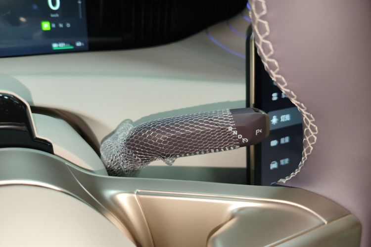 Avatr 11 2025 #18 Avatr 11 2025 car image #18