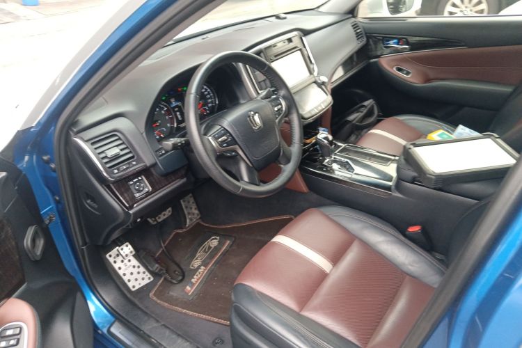 丰田 皇冠 2017 汽车图片 #18