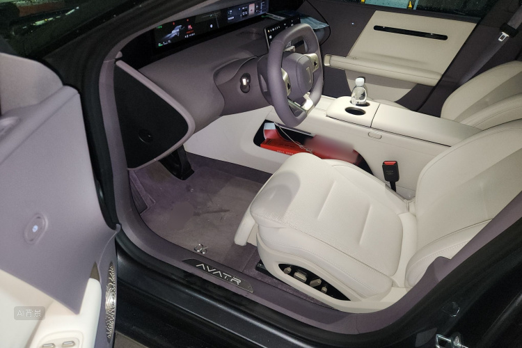 Avatr 06 2025 #18 Avatr 06 2025 صورة سيارة #18