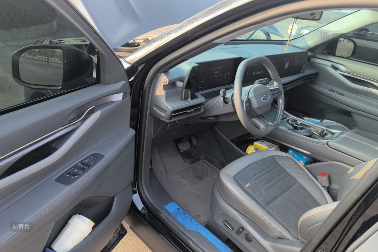 Ford Edge 2024 immagine di auto #18