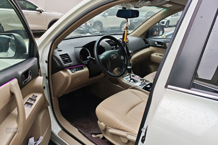 Toyota Highlander 2014 #18 Toyota Highlander 2014 car image #18