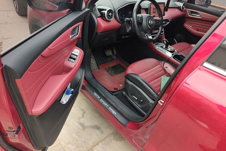 MG HS 2023 car image #18