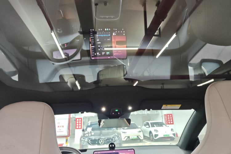 Exceed ET5 2025 car image #18