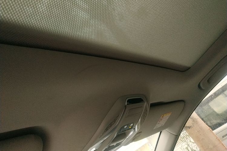 GEELY Coolray 2019 car image #18