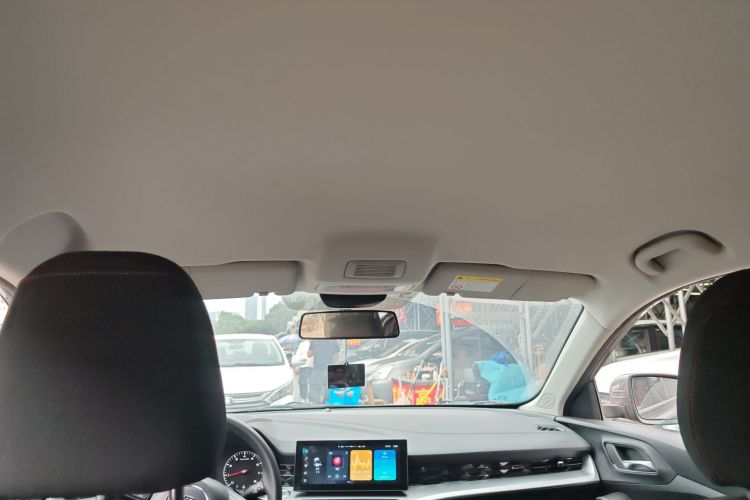 名爵 MG5 2025 汽车图片 #18