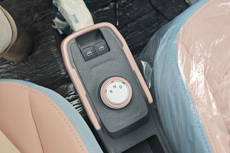 Chery QQ Ice Cream 2025 immagine di auto #18