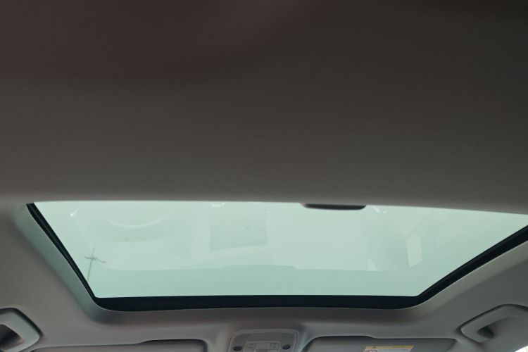 Q2L e-tron 2022 #18 Q2L e-tron 2022 car image #18