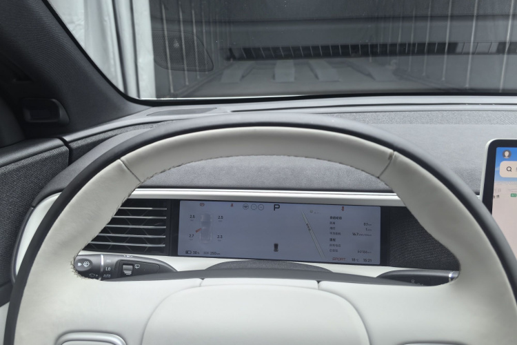 Xpeng G6 2023 immagine di auto #18