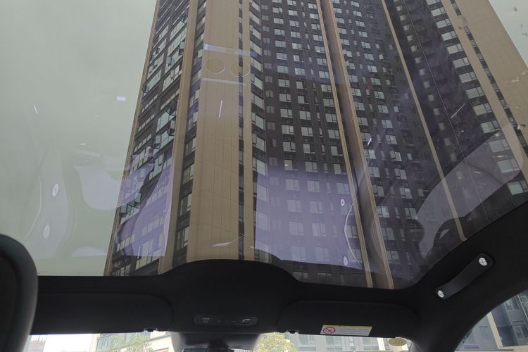 MI YU7 2025 #18 MI YU7 2025 изображение автомобиля #18