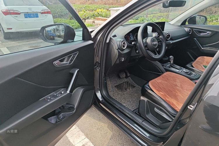 Q2L 2019 #18 Q2L 2019 immagine di auto #18