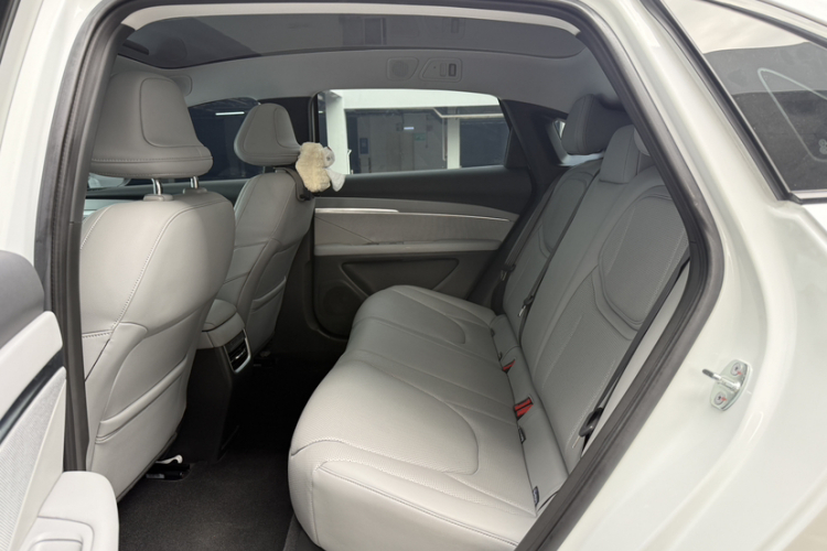 Xpeng MONA M03 2024 #18 Xpeng MONA M03 2024 immagine di auto #18