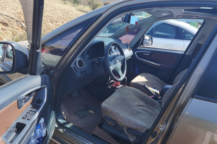 铃木 天语 SX4 2014 汽车图片 #18