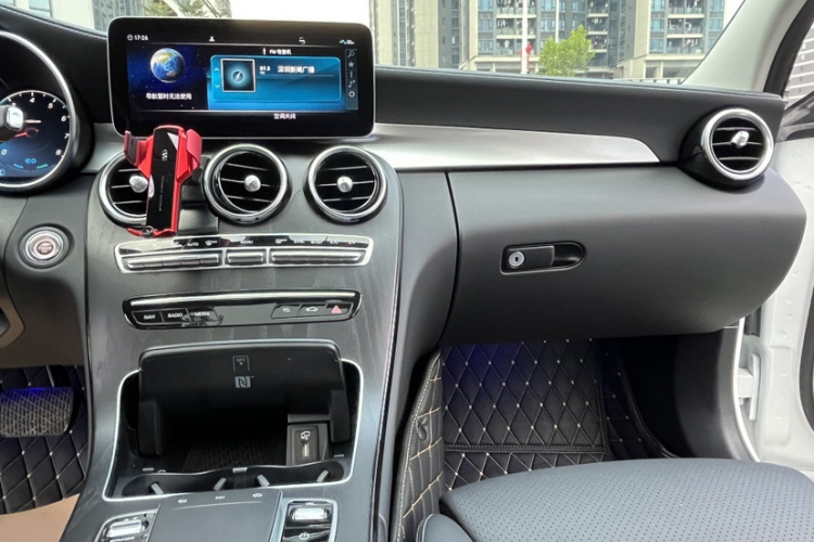 Mercedes-Benz C Class 2020 car image #18