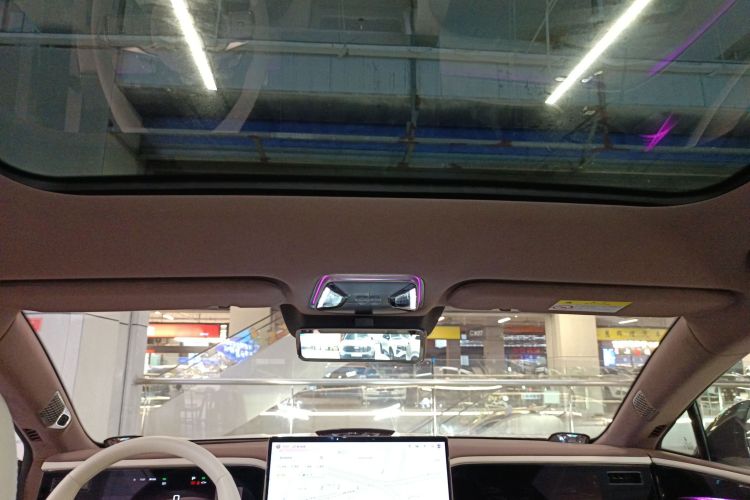 Denza Z9GT 2024 #18 Denza Z9GT 2024 car image #18